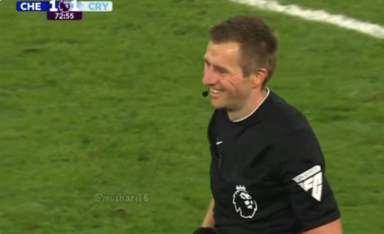 Watch: A strange shot from the referee of the Chelsea and Crystal Palace match that made everyone laugh hysterically