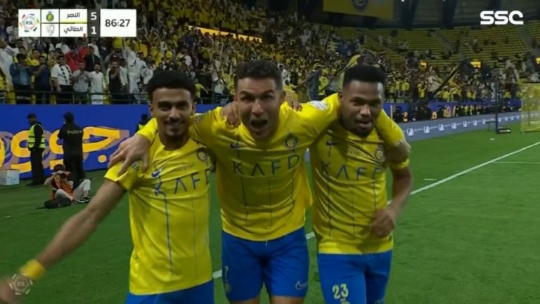 Watch Ronaldo’s legendary hat-trick goal after a global rise and his son Junior’s reaction in the stands