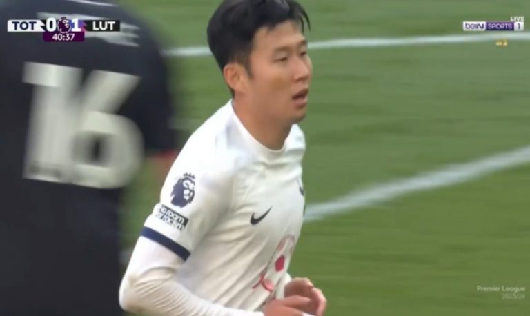 The shot that was classified as the strangest chance in the English Premier League in the 21st century from Son, the Tottenham player, a short while ago