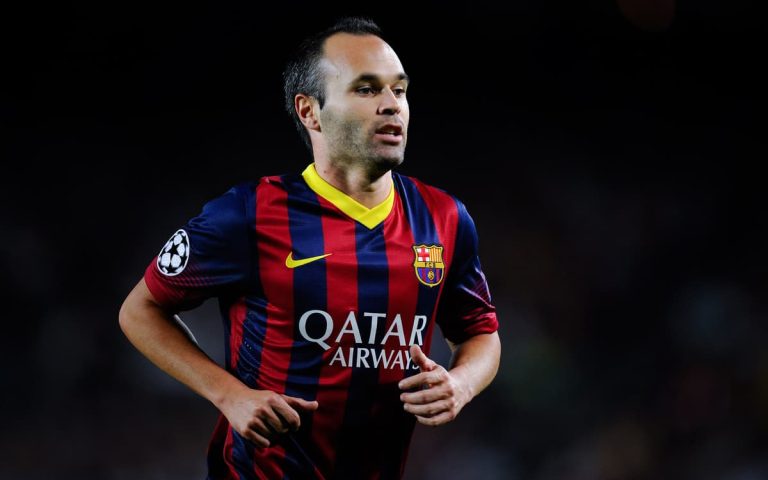 Iniesta advises Laporta to sign the German midfield magician as soon as possible