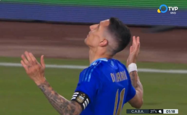 The legendary free kick taken by Di Maria, a goal for history against Costa Rica, and the commentator’s reaction