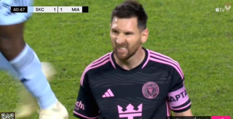 The legendary free kick that Messi executed against Kansas City in the American League