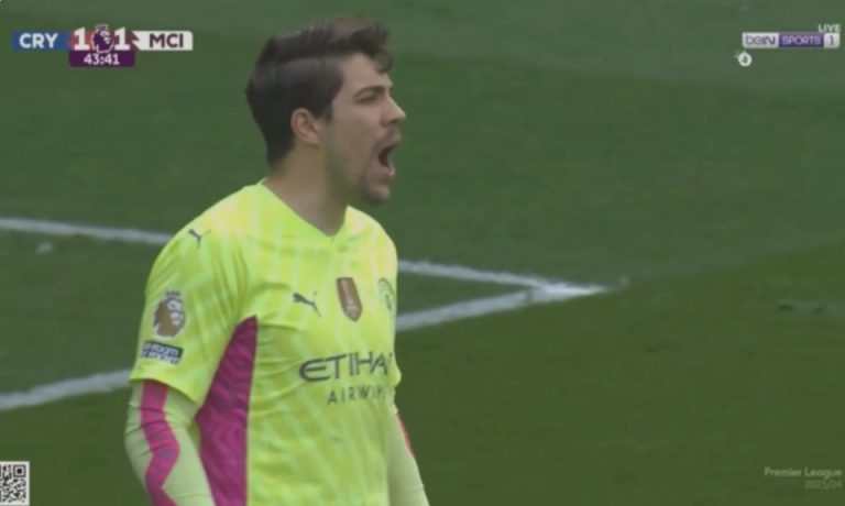 The wonder thing happened between Rodri and the Manchester City goalkeeper in this strange scene
