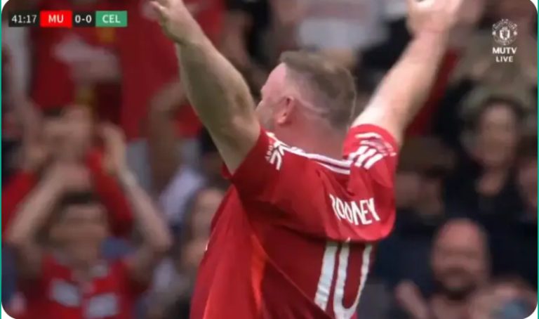 Wayne Rooney’s free kick wonder goal in Manchester United Legends v Celtic