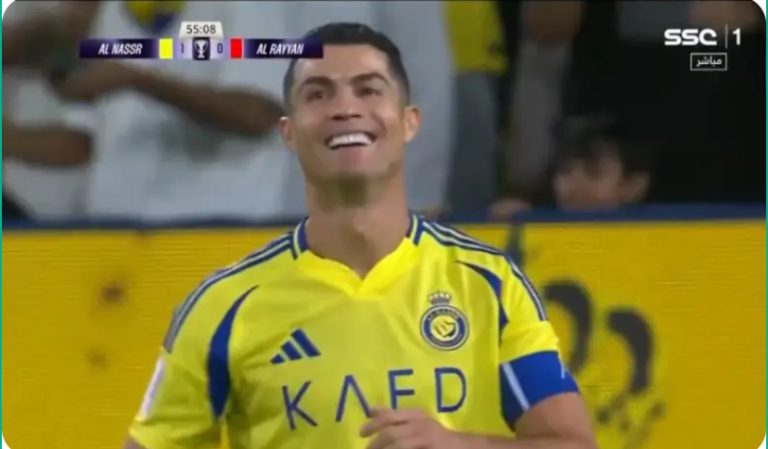 A historic shot by Ronaldo at the age of 40 in the AFC Champions League