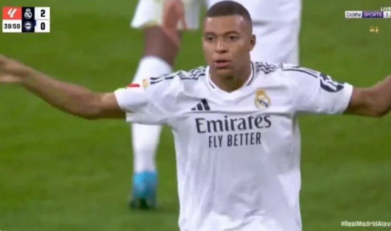 Mbappe’s world-class goal against Deportivo Alaves in the Spanish League today
