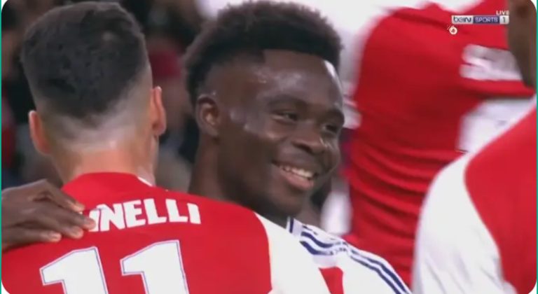 Saka’s amazing free kick goal against Paris is unbelievable in the Champions League