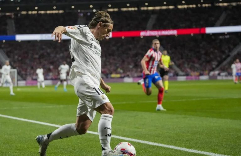 Modric reveals his successor in Madrid after what happened in the derby: He will be a leader here