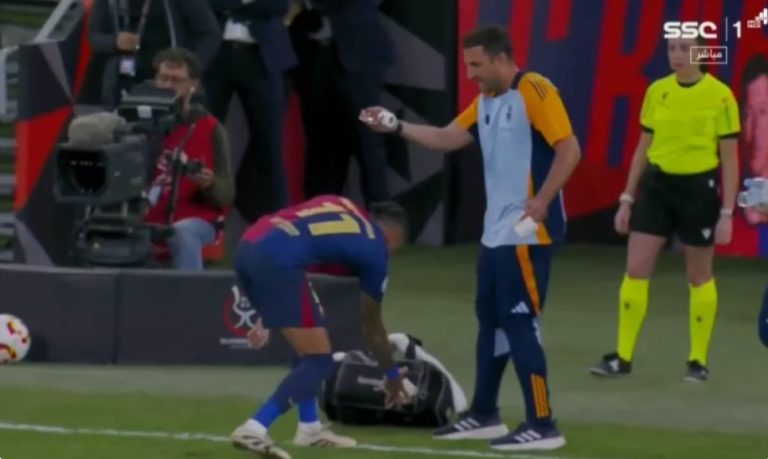 Watch what Rafinha did with Real Madrid doctors when Mbappe was injured during El Clasico