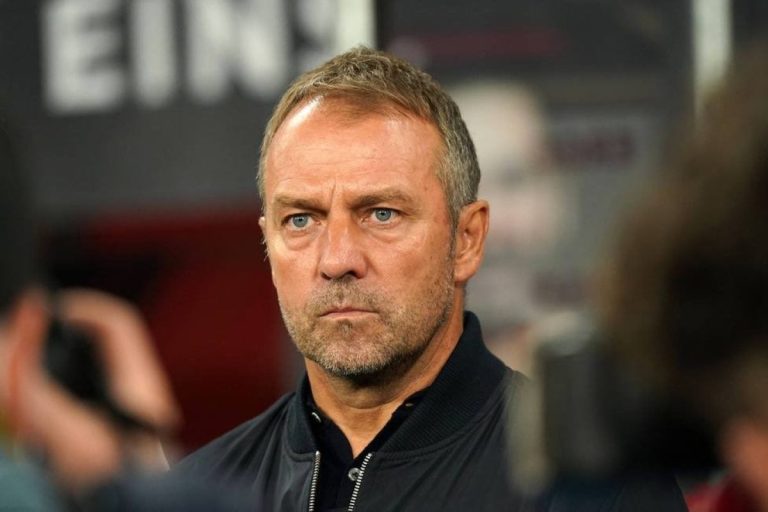 Hansi Flick takes a tough step by removing a Barcelona star from the squad for the team’s match against Las Palmas tonight