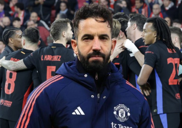 Manchester United Makes Huge Offer to Barcelona for Upcoming Summer Transfer