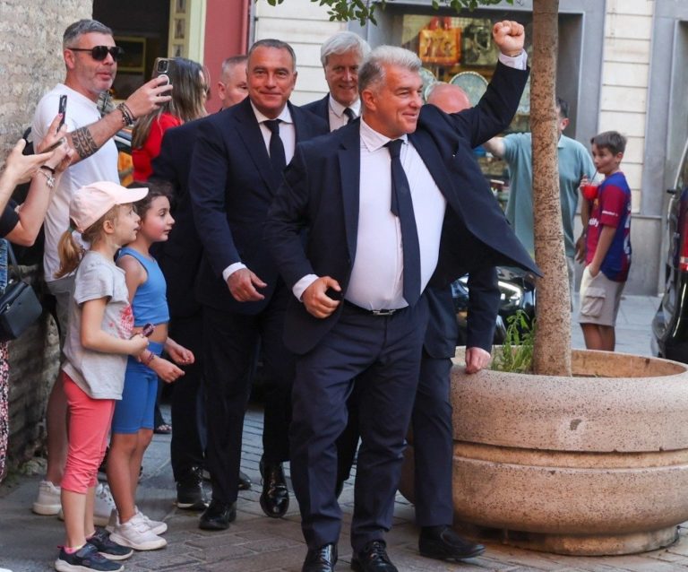 After Real Madrid and Florentino Pérez threatened to boycott the Copa del Rey final in p,rotest against the match referee, Laporta escalates the situation and demands this urgent decision from the Spanish Football Federation!