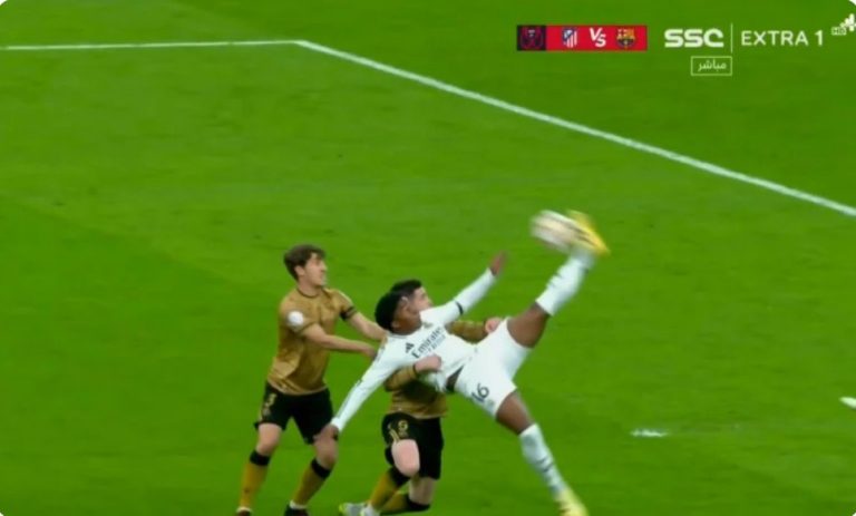 Watch Endrick’s insane bicycle kick that caused the Santiago Bernabéu stadium to shake and made the fans jump from their seats due to what he did against Real Sociedad in the Copa del Rey semifinal.
