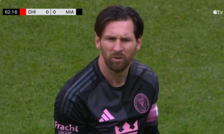 The stunning free-kick that shook the Chicago Fire stadium in the USA, following the brilliance and tric,kery pulled off by Messi with Inter Miami just moments ago.