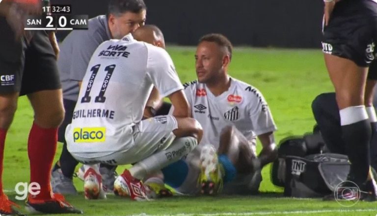 The moment that marked the end of Neymar’s career on the pitch in a heartbreaking way, leaving him in tears as he walked off the field!