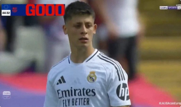 The dramatic scene that became the talk of the world and the moment that made the match commentator explode live on air, calling for the entire Real Madrid defense to be sacked because of this shocking and unbelievable goal.