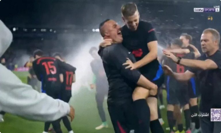 Watch the moment the final whistle was blown in the Barcelona derby, officially crowning Barça as La Liga champions and the surprising reaction from the Espanyol stadium officials as they turned on the sprinklers to spoil the celebration on the pitch.
