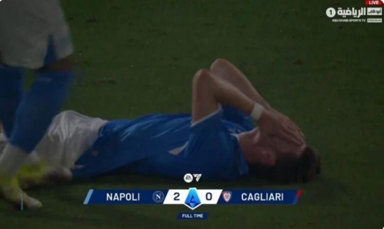 A historic video: The moment the final whistle blew in the Napoli vs. Cagliari match, officially declaring Napoli the champions of the Italian league.