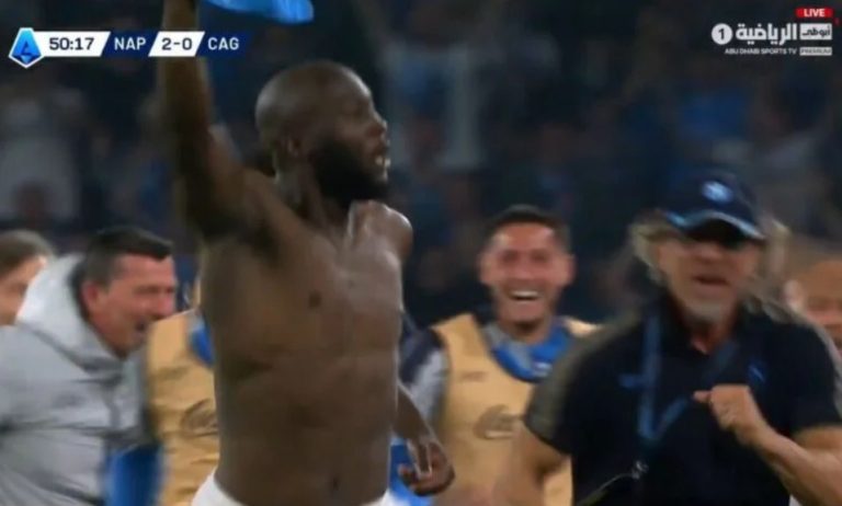 The goal that proved to everyone that Lukaku is the strongest and best striker in the entire world because of what he did in this incredible goal on the night of Napoli’s title celebration.