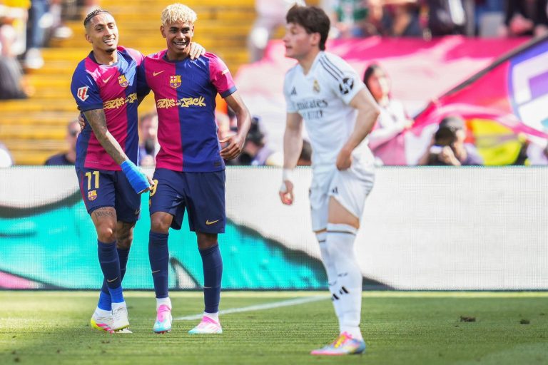 In a surprising development inside the Catalan team’s camp, Lamine Yamal and Raphinha have sent a strong message to coach Hansi Flick, demanding the exclusion of a major star from the starting lineup!