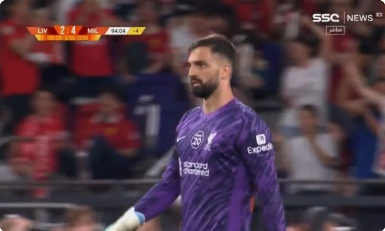 Watch: Liverpool’s new goalkeeper tried to show off in front of AC Milan’s striker look what happened in the end.