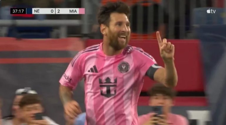 Watch the legendary move and deceptive speed Messi used to score a stunning second goal that ended the match in the first half against New England.