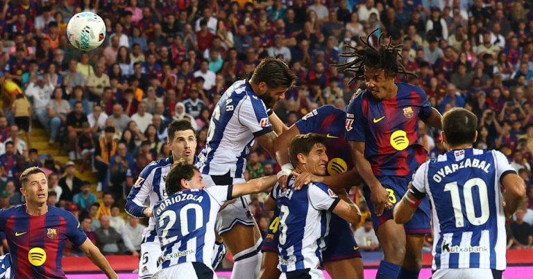 The referee of the Barcelona vs. Real Sociedad match sparks controversy with a striking admission that changes everything!
