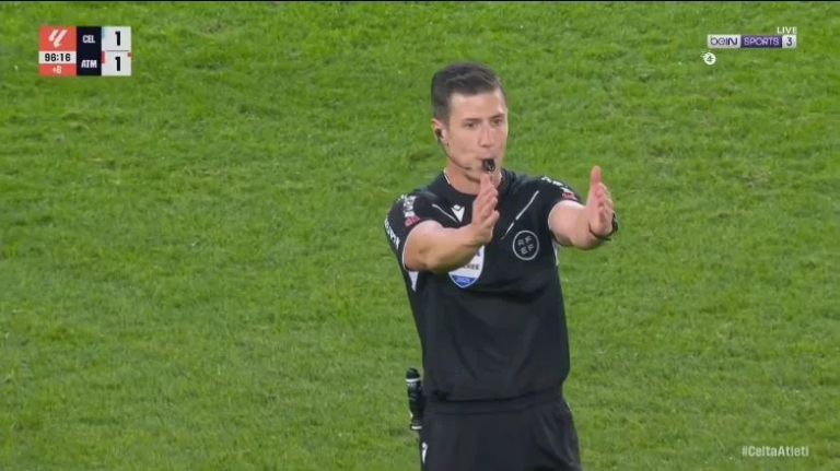 Watch the strange way Diego Simeone left the Celta Vigo stadium after the draw, and the bizarre action he took.