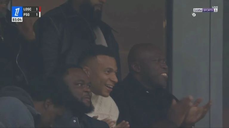 Watch the historic moment that took place between Ethan Mbappé and his brother Kylian after scoring a historic goal against Paris in the French league today.