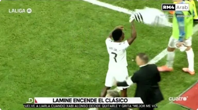 The moment that marked the beginning of the El Clasico w,ar between the players of Real Madrid and Barcelona!