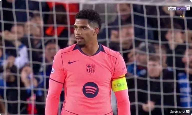 The first comedic offside trap to be recorded in the UEFA Champions League will be attributed to Barcelona players due to what they did against the Club Brugge striker in this bizarre and strange goal.