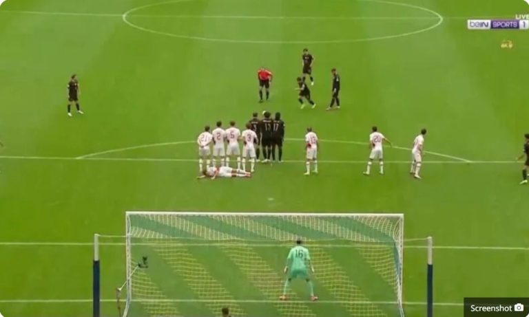 The historic free kick that will be displayed on the screen at the opening stadium of the 2026 World Cup due to the unique technique used by the Portuguese João Neves in scoring this goal.