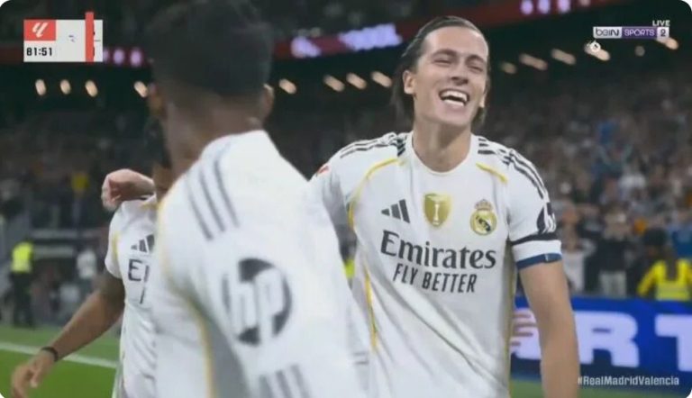 This is the first historic goal in La Liga that mimics the legendary ro,cket-like goals of Roberto Carlos, which are still watched by the world on YouTube today.