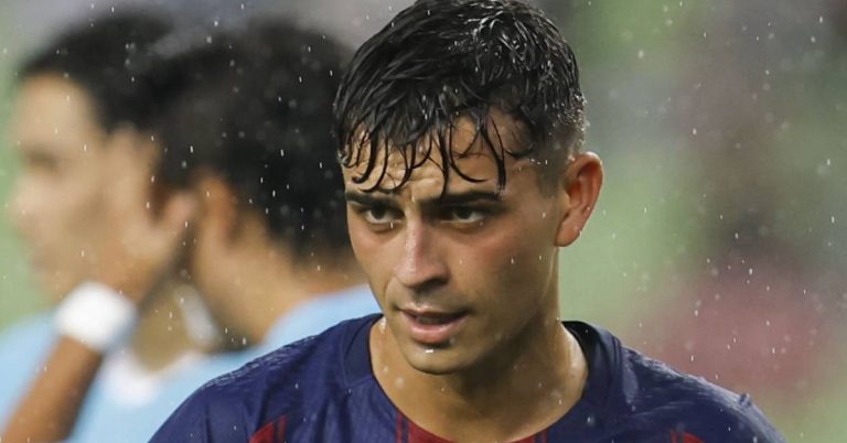 Barcelona is closing in on an incredible free transfer: Pedri agrees to sign Manchester City star as the perfect replacement!