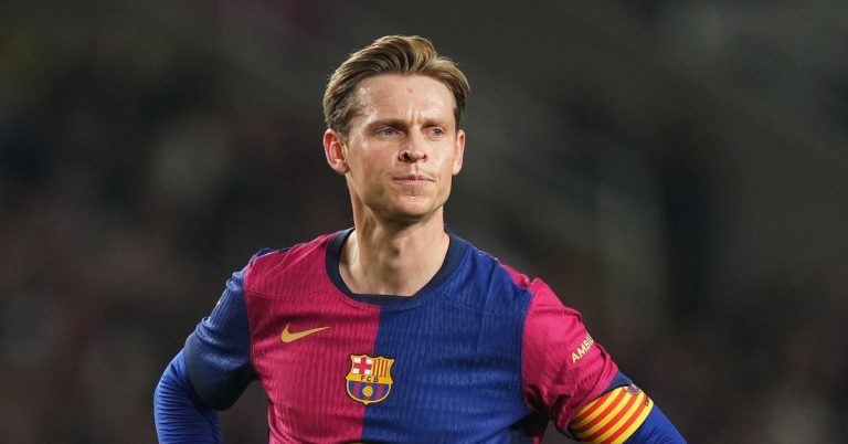 De Jong issues a strong warning inside the Barcelona locker room after the victory over Elche!