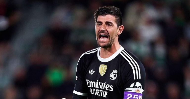 Courtois expresses his frustration after Real Madrid’s shocking draw against Elche.