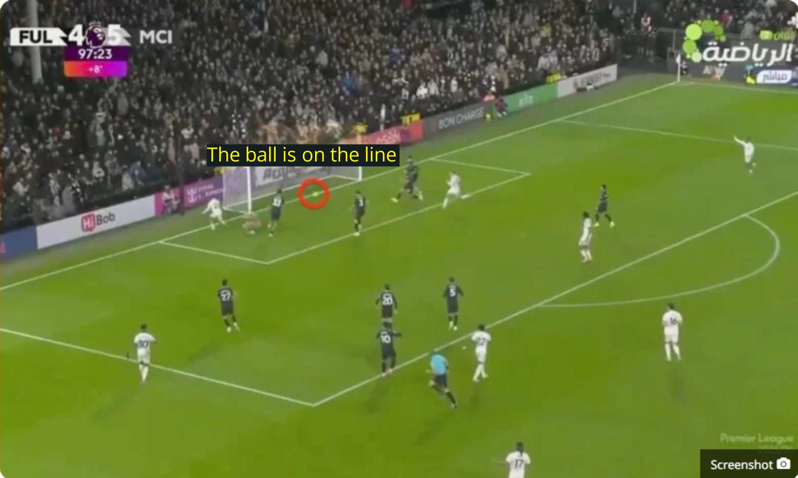 Watch Fulham’s crazy chance in the last second of the match and the heroic clearance off the goal line by the Manchester City defender, who saved his team’s win by the skin of their teeth in a match that will never be forgotten in English football history.