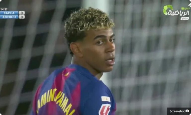 Watch Atlético Madrid’s incredible and bizarre goal against Barcelona after brilliantly breaking the offside trap.