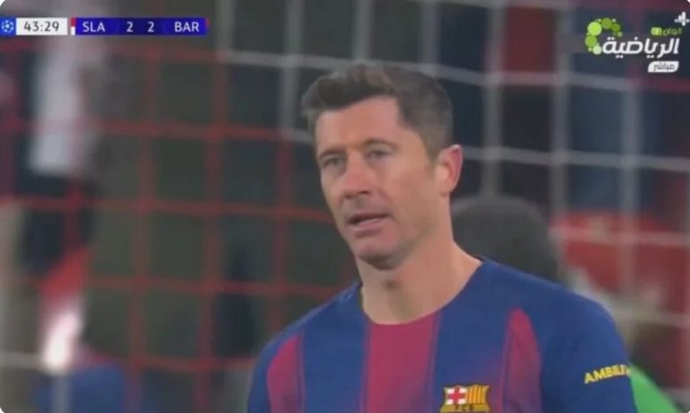 Watch Lewandowski’s strange and unbelievable goal against Barcelona just 10 seconds after the comeback goal, in a disastrous scene that left all Barcelona fans holding their heads in shock, as they came agonizingly close to missing out on direct qualification to the UEFA Champions League Round of 16!