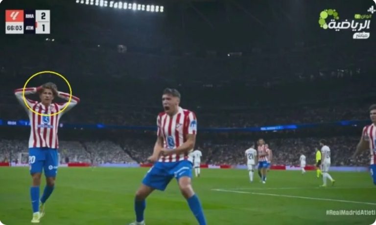 URGENT! The maintenance staff at the Santiago Bernabéu will replace the goal net in which Molina scored Atlético Madrid’s second goal in the Madrid derby.