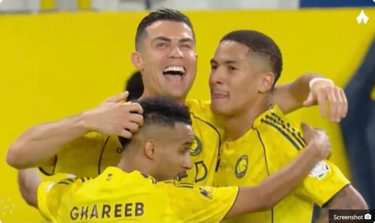 Three players and the opposing goalkeeper tried to stop a 42-year-old player named Cristiano Ronaldo from scoring… just watch what the terr,ifying Ronaldo did to them.