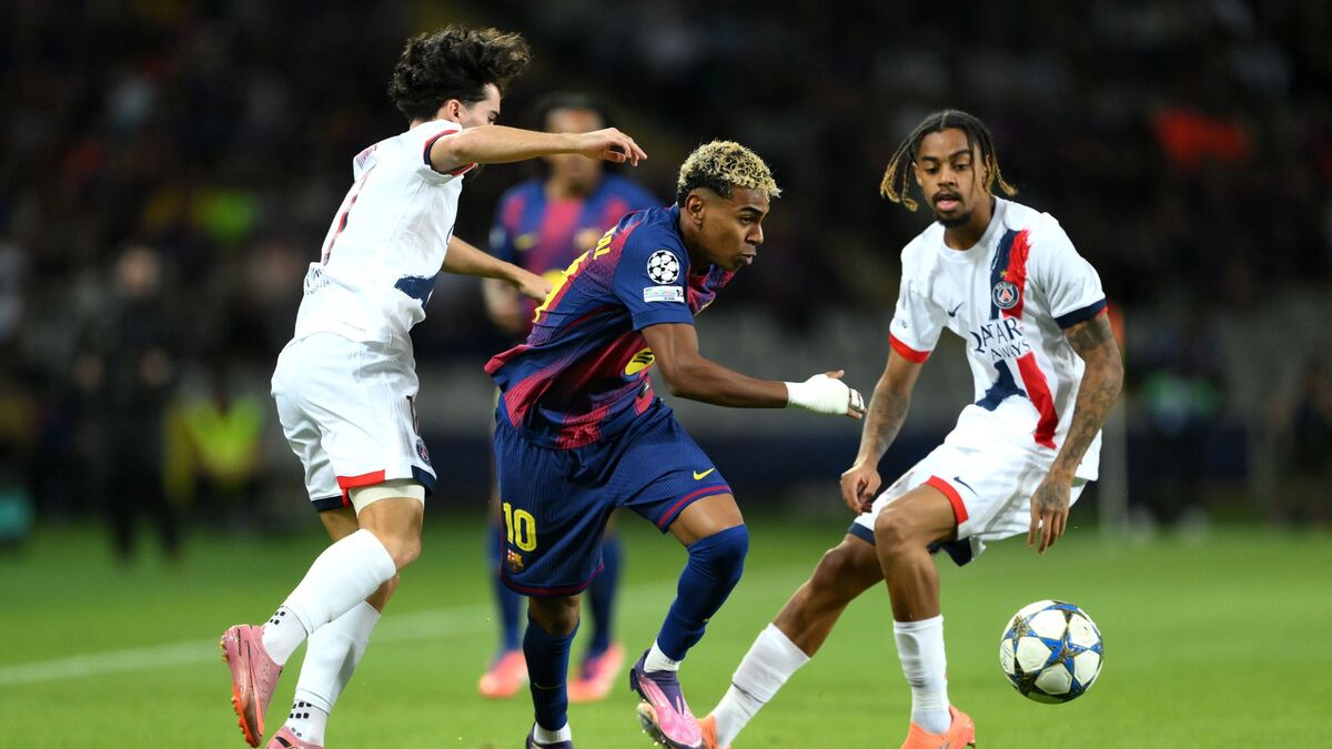 Shock shakes Camp Nou.. a key player could leave as part of a fiery swap deal with Paris Saint-Germain!