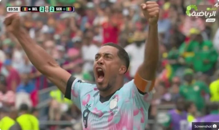 Unbelievable! Senegal goalkeeper Diao becomes the most foolish goalkeeper in FIFA World Cup history after leaving his goal unprotected and conceding a crazy late goal that denied his country a historic qualification just seconds before the final whistle against Belgium.