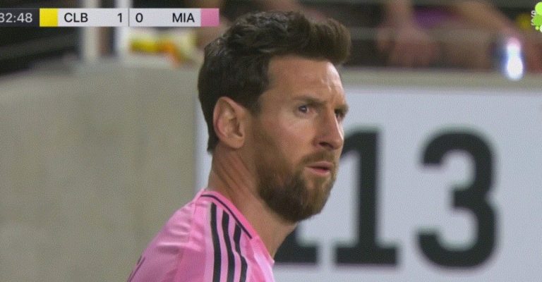Watch Messi’s historic and absolutely insane free kick, scored in a fantasy-like fashion against Columbus, sending MLS into complete madness!!