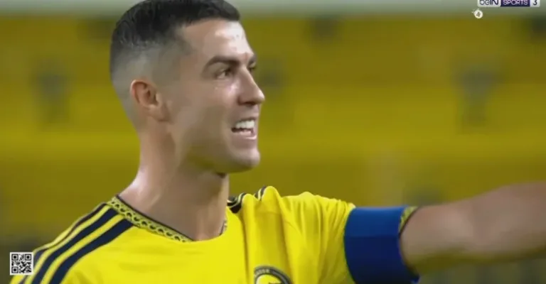 Watch Ronaldo’s legendary backheel that left Neftchi’s defenders completely mesmerized and sent his teammate Ayman Yahya through on goal in a split second!