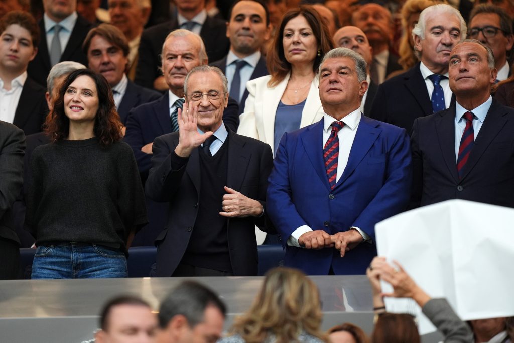 عاصفة في كلاسيكو الإدارة.. لابورتا يعلنها صراحة: العلاقة مع ريال مدريد انتهت تماماً وهذا هو السبب!