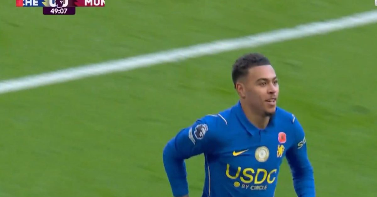 Morgan Rogers Writes a Historic Epic, Scoring an UNBELIEVABLE Goal for Chelsea Against Manchester United After a POWERFUL Solo Run from the Halfway Line!
