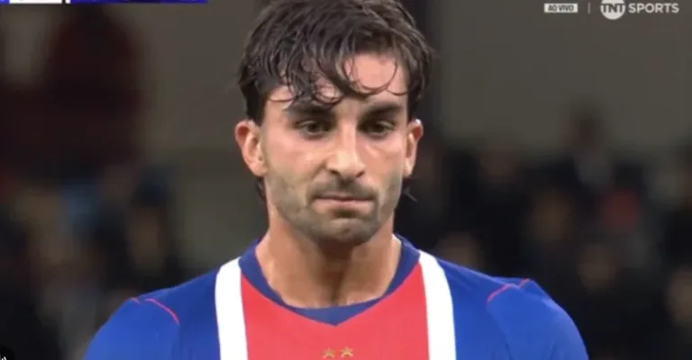 World Champion Ferran Torres Creates the STRANGEST and CRAZIEST Scene Ever While Taking an Unbelievable Penalty Against Manchester City in the Final Seconds of the Match!!