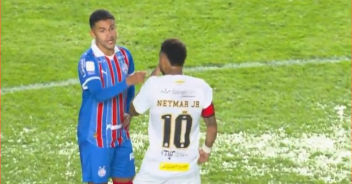 The Strangest Red Card in Football History… Watch What Neymar Did Before the Second Half Began for Santos!