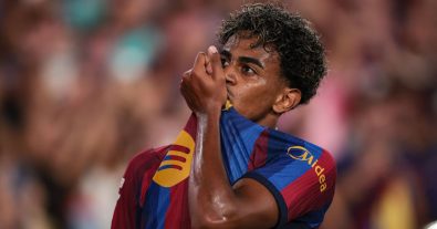 Surprising Special Bond: Lamine Yamal Chooses Barcelona’s Major Summer Signing as His Mentor